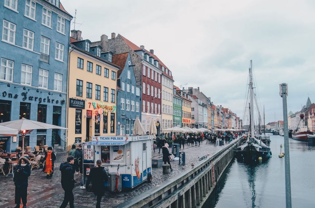 Denmark - Nyahvn Street, Copenhagen