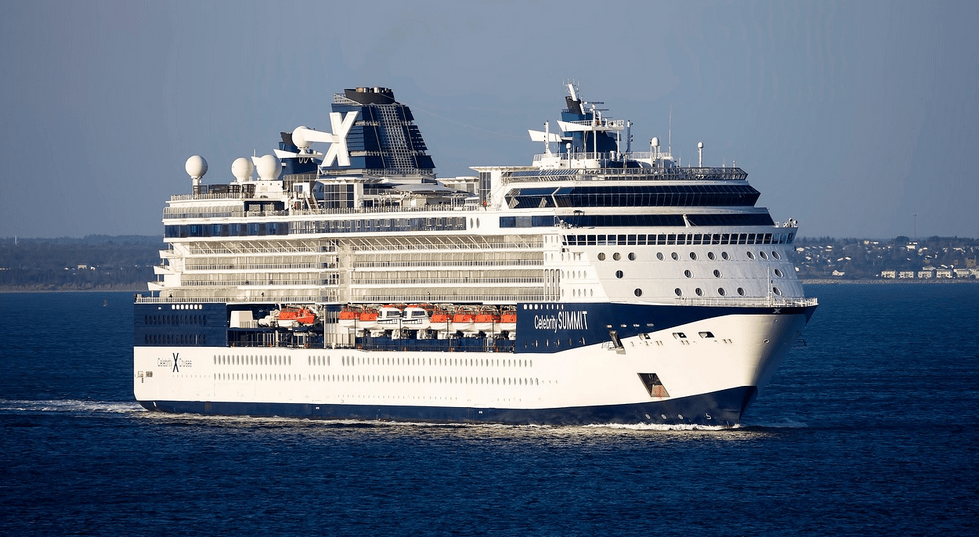 Cruise Ship